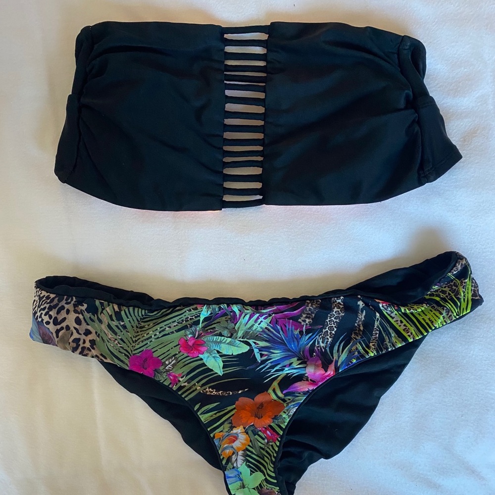 Cute aztec bikini